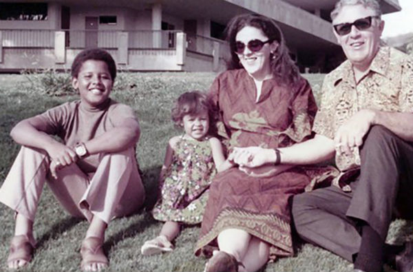 Barack Obama childhood with mom & grandpa