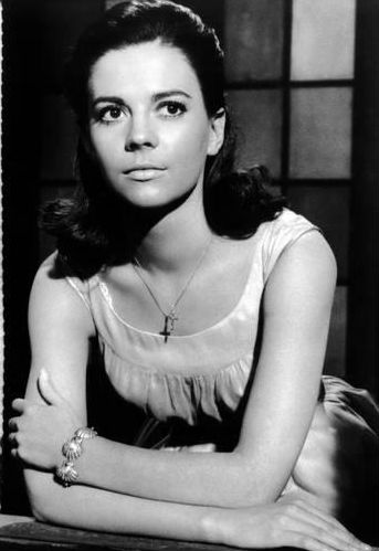 Natalie Wood Family: Husbands, Daughters, Parents, Sister, Elvis and more